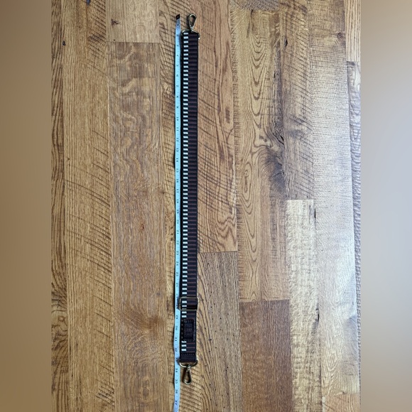 Portland leather purse strap. - Picture 7 of 9